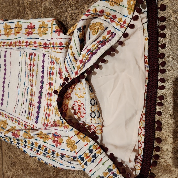 Anthropology Akemi+Kin Prudence shift dress with embroidered details - Picture 7 of 9